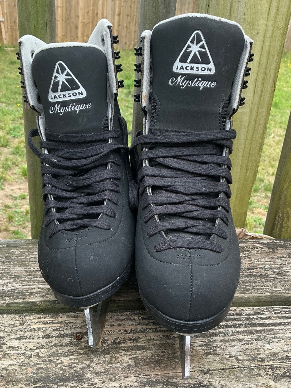 Jackson Mystique Ice Skates